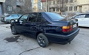 Volkswagen Vento, 1.8 механика, 1993, седан Астана