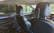 Skoda Octavia, 1.6 автомат, 2018, лифтбек Уральск