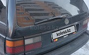 Volkswagen Passat, 2 механика, 1990, универсал Костанай
