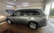 Mitsubishi Outlander, 2.4 вариатор, 2013, кроссовер 