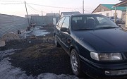 Volkswagen Passat, 2 механика, 1993, седан 