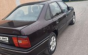 Opel Vectra, 2 механика, 1992, седан Шымкент