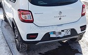 Renault Sandero, 1.6 механика, 2017, хэтчбек Астана
