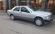 Mercedes-Benz 190, 2.3 механика, 1992, седан 