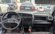 Volkswagen Golf, 1.6 механика, 1994, хэтчбек Алматы