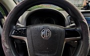 MG 350, 1.5 автомат, 2013, седан 