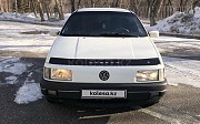 Volkswagen Passat, 1.8 механика, 1993, седан Караганда