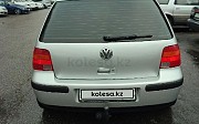 Volkswagen Golf, 2 механика, 2002, хэтчбек 