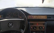 Mercedes-Benz E 200, 2 механика, 1987, седан Аягөз