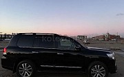 Toyota Land Cruiser, 4.6 автомат, 2018, внедорожник 