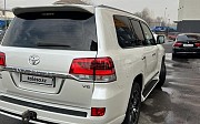 Toyota Land Cruiser, 4 автомат, 2021, внедорожник Алматы