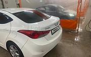 Hyundai Elantra, 1.6 механика, 2013, седан 