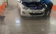 Hyundai Elantra, 1.6 механика, 2013, седан 