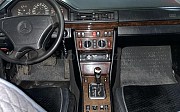 Mercedes-Benz E 280, 2.8 автомат, 1994, седан 