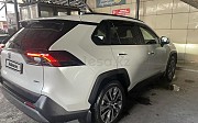 Toyota RAV 4, 2 вариатор, 2020, кроссовер Алматы