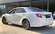 Toyota Camry, 2.5 автомат, 2013, седан 