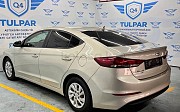 Hyundai Elantra, 2 автомат, 2017, седан Алматы