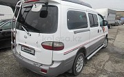 Hyundai Starex, 2.5 автомат, 2005, минивэн 