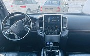 Toyota Land Cruiser, 4.6 автомат, 2015, внедорожник 