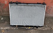 Радиатор охлаждения с повреждением на Lexus LS460, оригинал из Японии Lexus LS 460, 2006-2009 Алматы