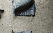 Заглушки на подножки пластиковые Toyota Hilux Surf, 1989-1995 Алматы