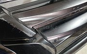 Верхняя решетка радиатора Lexus LX 570, 2015 Караганда