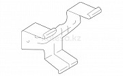 Крепления отражателя на Mitsubishi MR416758 Mitsubishi Montero Sport, 1996-2008 Алматы