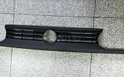 Решетка радиатора VW Golf 3 91-97 оригинал Volkswagen Golf, 1991-2002 Өскемен
