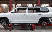 Кузов lc 200 голый без навесного Toyota Land Cruiser, 2012-2015 Караганда
