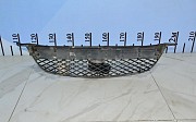 Решетка радиатора на Mazda 626 птичка Mazda 626, 1997-1999 Тараз