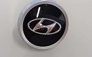 Колпак (заглушка) ступицы с литой эмблемой, оригиналный Hyundai Santa Fe, 2018-2021 Астана