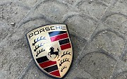 Эмблема на капот Porsche Panamera, 2009-2013 Алматы