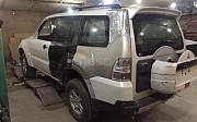 Mitsubishi Pajero 2015 г., авто на запчасти 