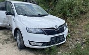 Skoda Rapid 2015 г., авто на запчасти 