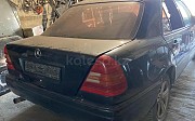 Mercedes-Benz C 180 1995 г., авто на запчасти 