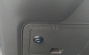 Кнопка в салон открывание багажника. Chevrolet Cobalt Алматы