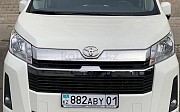 С водителем! Toyota Hiace Тойота Хайс минивэн автобус Астана