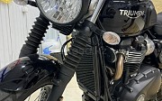 Triumph street scrambler 2019 г. 