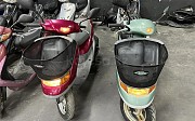 Свеже Доставленный Скутер Honda Dio Cesta 50cc. В Хорошем Состоянии! 2000 г. 