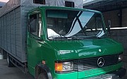 Mercedes-Benz D811 1992, фургон Каскелен