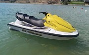 Гидроцикл Yamaha WaveRunner XL700. Двигатель двухтактный, обьем 700 кубических сантиметров.3-х местн 