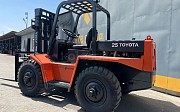 Toyota 2000 г., погрузчик вилочный Алматы