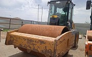 Caterpillar CS-74B 2010 г., каток Узынагаш