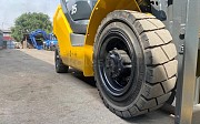 Komatsu KOMATSU FG25T 2013 г., погрузчик вилочный Алматы