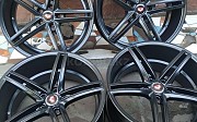 Vossen Mat blak satin R19/5/114.3 8.5-9.5J et 35 (replika) 