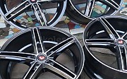 Vossen Blak polich R19/5/114.3 J8.5-9.5 ET 35 (replika) 