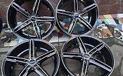 Vossen Blak polich R19/5/114.3 J8.5-9.5 ET 35 (replika) 