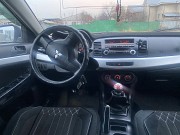 Продам машину Mitsubishi Lancer 